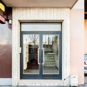 https://lp-anne.hotels-rhonealpes.com