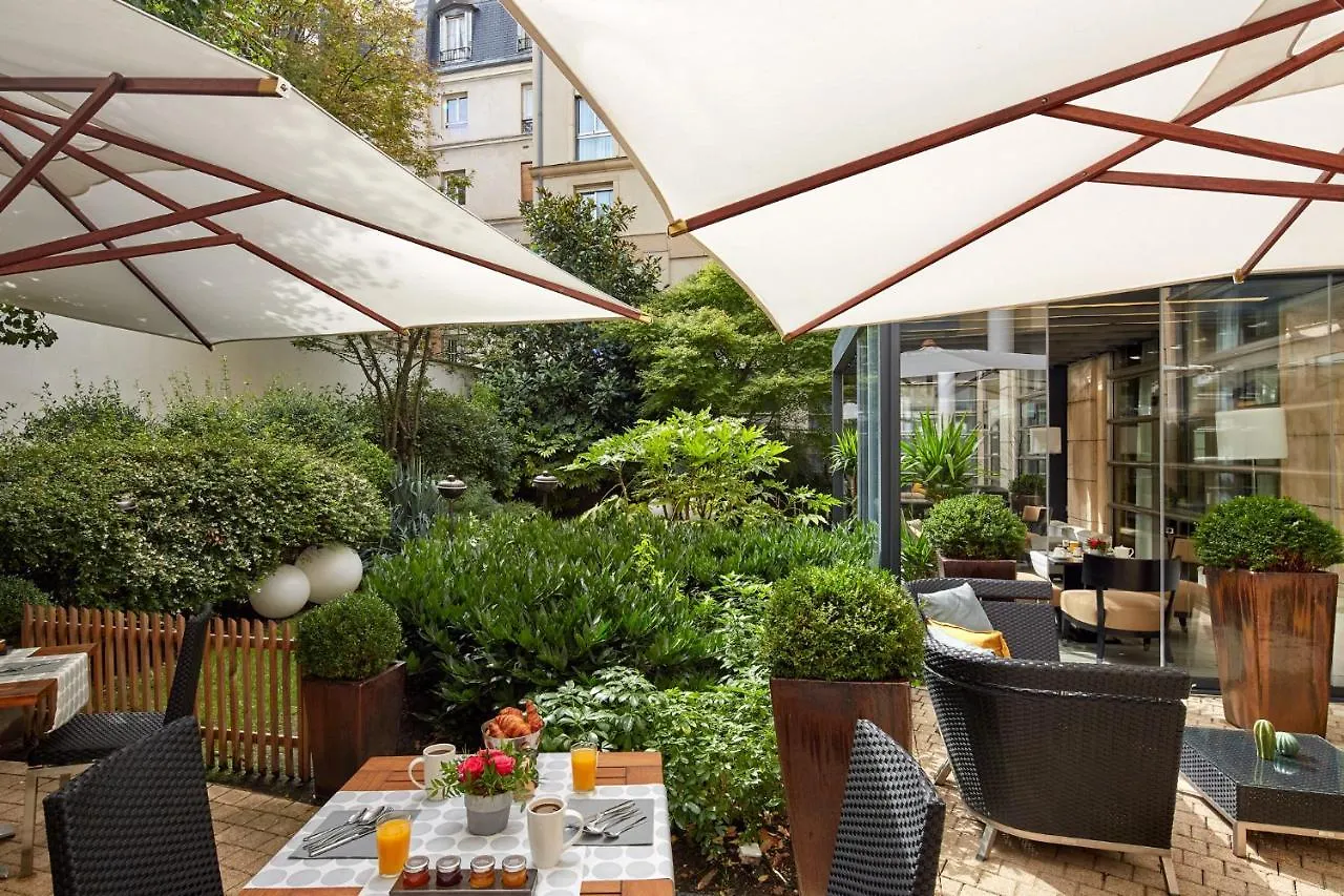 Ampere Otel Paris
